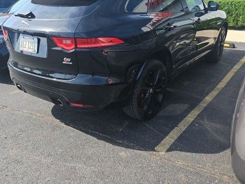 Used 2020 Jaguar F-PACE S AWD/4WD image 2