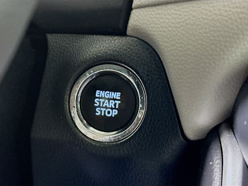 Used 2024 Toyota RAV4 XLE Premium image 20