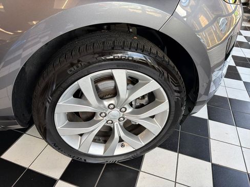 Used 2021 Land Rover Range Rover Evoque S AWD/4WD image 8