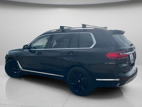 Used 2020 BMW X7 xDrive40i w/ Premium Package AWD/4WD image 11
