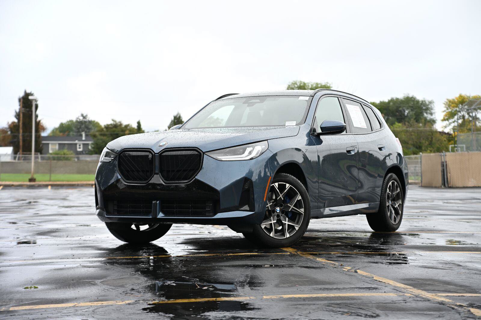 Used 2026 BMW X3 xDrive30i w/ Premium Package AWD/4WD image 1