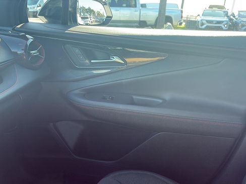 Used 2024 Chevrolet Blazer EV RS image 33