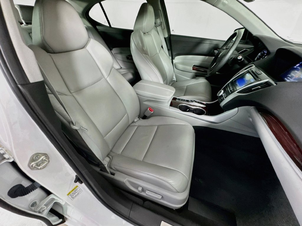 Used 2017 Acura TLX w/ Technology Package AWD/4WD image 35