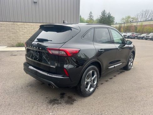 Used 2024 Ford Escape ST-Line w/ Tech Pack #1 AWD/4WD image 5