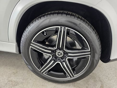 New 2026 Mercedes-Benz GLE 450 4MATIC image 11