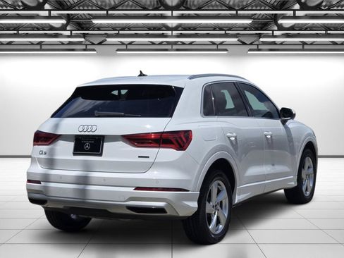 Used 2022 Audi Q3 2.0T Premium AWD/4WD image 9