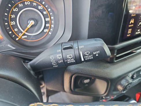 Used 2024 Jeep Wrangler Willys image 23