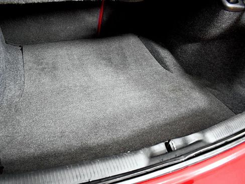 Used 2018 Dodge Charger SXT image 39