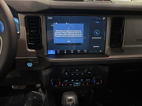 New 2025 Ford Bronco Outer Banks w/ Black Appearance Package image 23