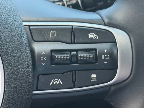 Certified 2023 Kia Sportage SX FWD image 28