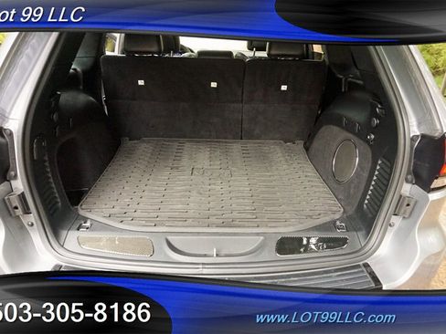 Used 2017 Jeep Grand Cherokee SRT AWD/4WD image 15