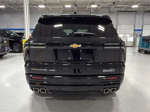 New 2026 Chevrolet Traverse High Country w/ LPO, Floor Liner Package image 5
