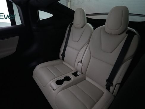 Used 2023 Tesla Model X AWD/4WD image 25