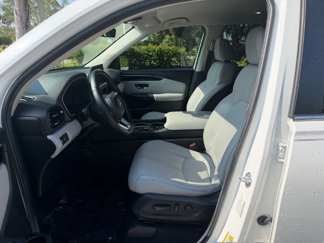Certified 2025 Honda Pilot EX-L image 12