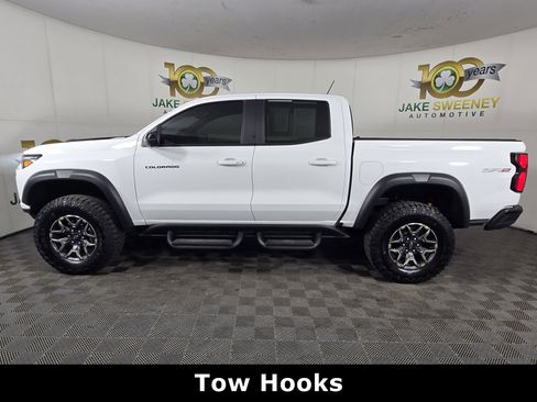 Certified 2025 Chevrolet Colorado ZR2 w/ Technology Package AWD/4WD image 4