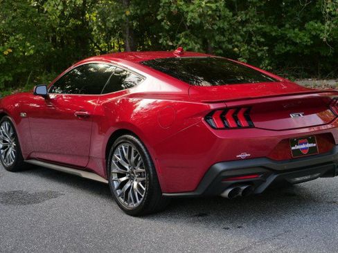 Used 2024 Ford Mustang GT Premium RWD image 7