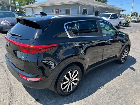 Used 2017 Kia Sportage EX w/ EX Premium Package AWD/4WD image 4