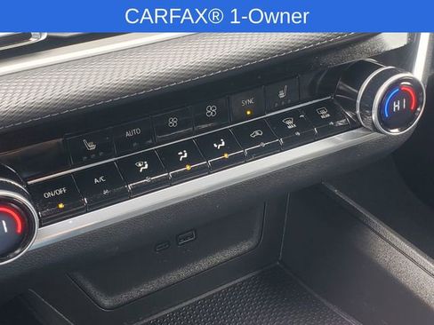 Certified 2025 Chevrolet Equinox LT w/ Convenience Package II image 22