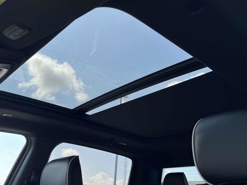 New 2025 RAM 1500 Laramie w/ Night Edition image 11