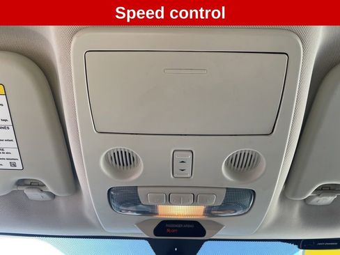 Used 2021 Ford EcoSport SE image 28