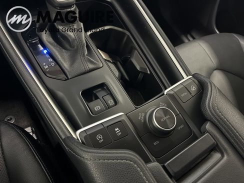 Used 2024 Toyota Grand Highlander Platinum image 16