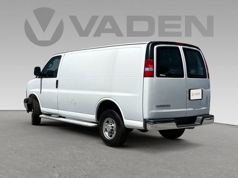 Used 2024 Chevrolet Express 2500 w/ Driver Convenience Package RWD image 16