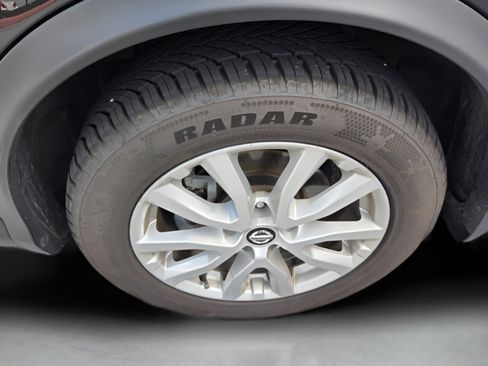 Used 2021 Nissan Rogue Sport S FWD image 25