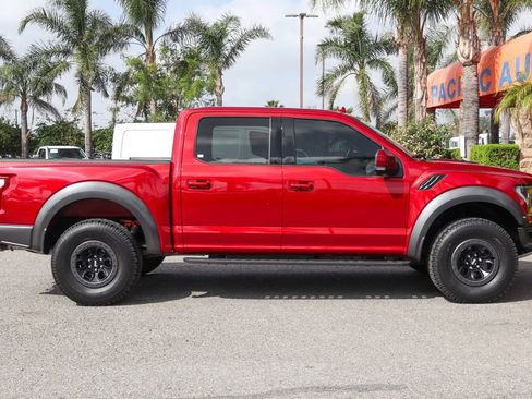 Used 2019 Ford F150 Raptor w/ Equipment Group 802A Luxury image 10
