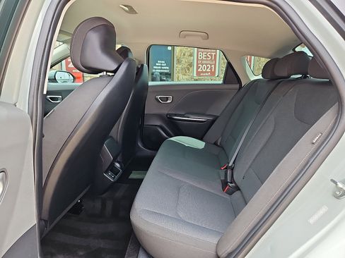 Used 2025 Kia K4 FWD image 10
