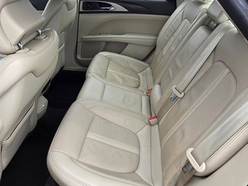 Used 2018 Lincoln MKZ Reserve image 16