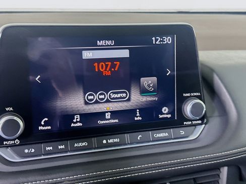 Used 2023 Nissan Rogue S image 21