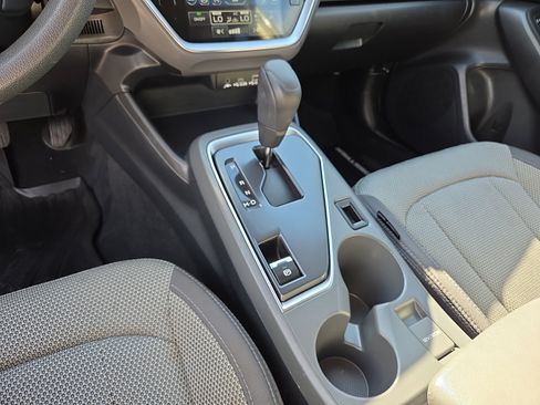 Used 2024 Subaru Crosstrek 2.0i Premium w/ Crosstrek Mirror Package AWD/4WD image 25
