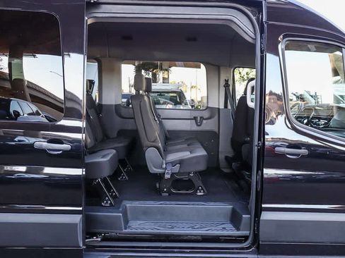 Used 2024 Ford Transit 350 XLT image 18