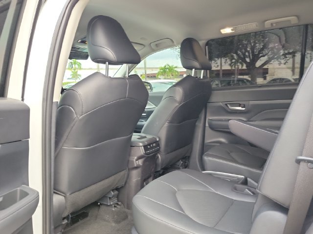 Used 2026 Toyota Grand Highlander AWD Hybrid image 7