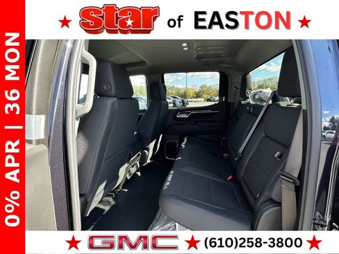 New 2026 GMC Sierra 1500 Elevation image 16