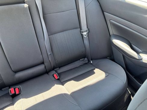 Used 2025 Nissan Altima 2.5 SV FWD image 36