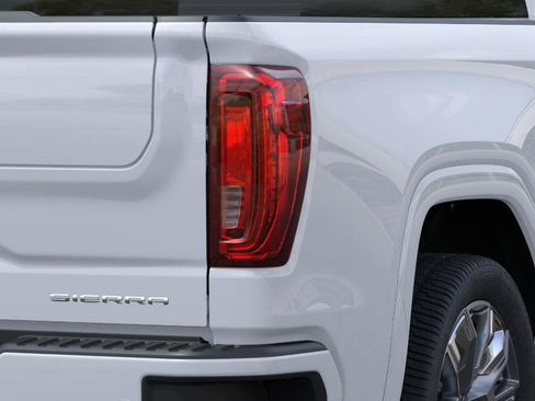 New 2026 GMC Sierra 1500 Denali w/ Denali Reserve Package image 11