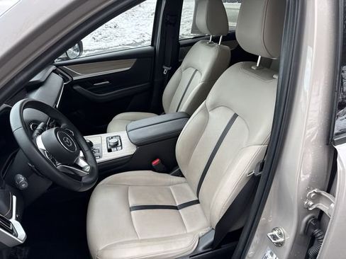 Used 2024 MAZDA CX-90 Plug-In Hybrid w/ Preferred AWD/4WD image 15