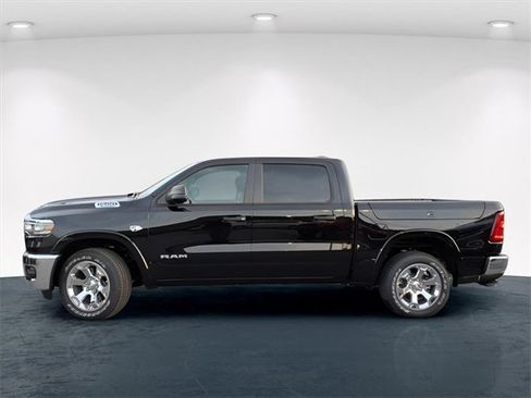 New 2026 RAM 1500 4x4 Crew Cab image 5
