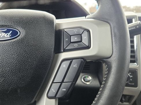 Used 2018 Ford F250 Lariat w/ Lariat Ultimate Package image 32