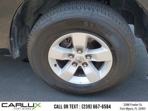 Used 2022 RAM 1500 Classic SLT image 7