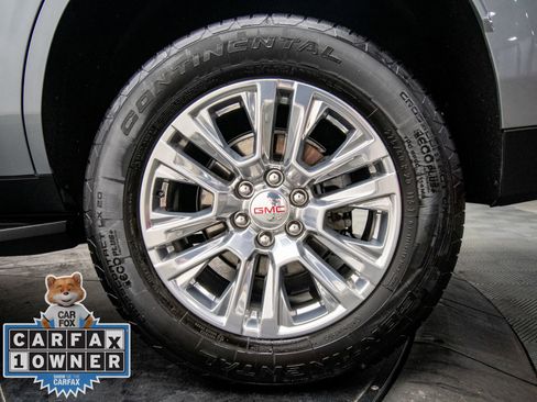 Used 2025 GMC Yukon Denali AWD/4WD image 24