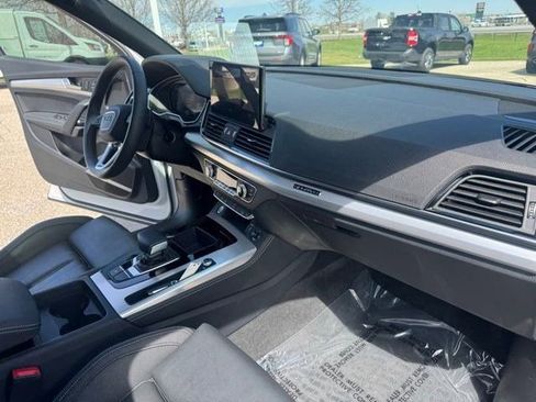 Used 2024 Audi Q5 2.0T Premium Plus AWD/4WD image 36