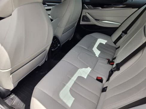 Used 2018 BMW M5 w/ Executive Package image 11