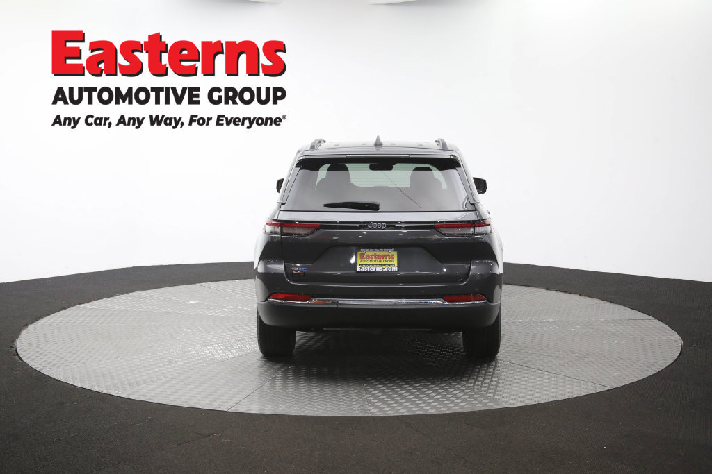 Used 2023 Jeep Grand Cherokee 4WD 4xe image 43