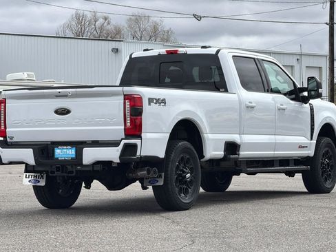 New 2026 Ford F350 Lariat w/ Black Appearance Package image 9