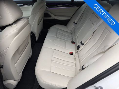 Used 2023 BMW 540i w/ M Sport Package RWD image 14