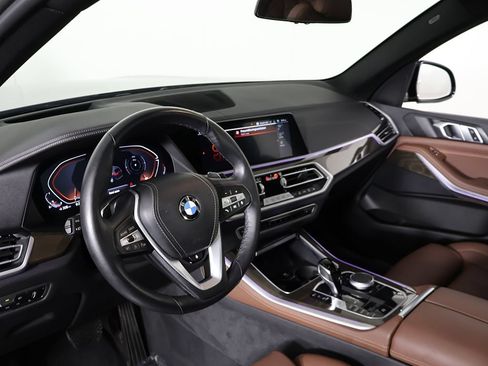 Used 2023 BMW X5 xDrive40i w/ Premium Package AWD/4WD image 30