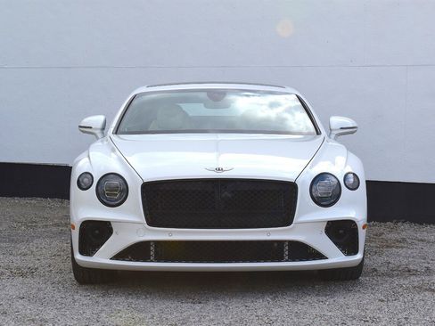 Used 2021 Bentley Continental GT AWD/4WD image 10