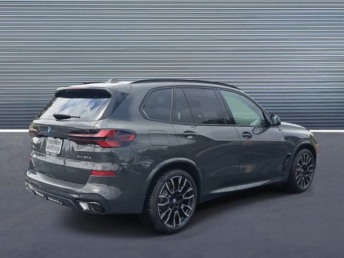 New 2026 BMW X5 xDrive50e w/ M Sport Package image 3